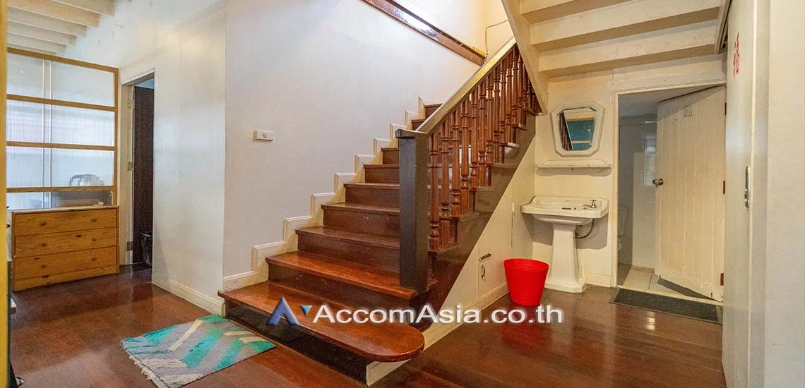 picture 🔼🔽 AccomA 📩 Pet friendly,Home Office 3 BR House in Khlong Toei (1720649) - 6/17