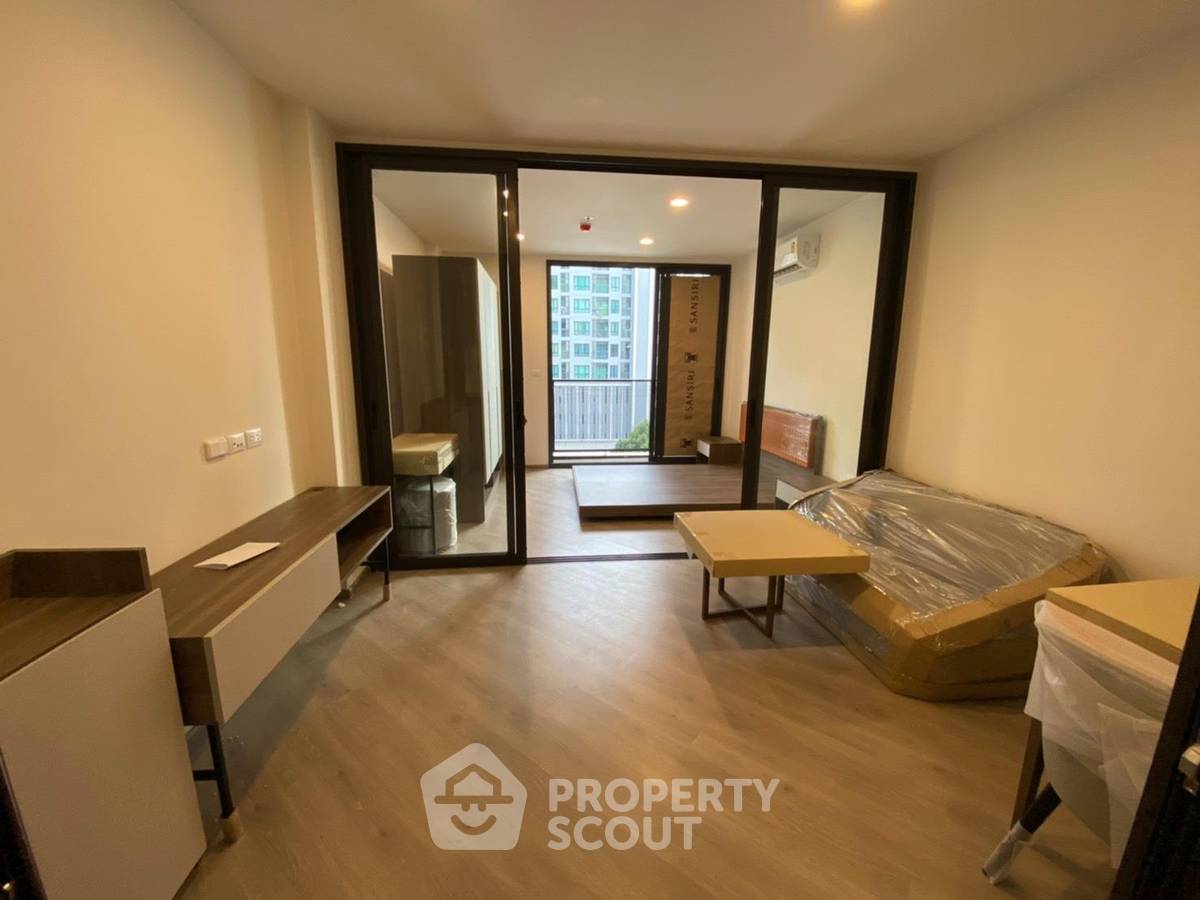 picture 1-BR Condo at The Base Saphanmai in Anusawari (ID 2766720) - 5/9
