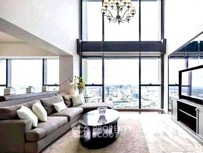 Condos for rent Charn Issara Tower : 4-BR Condo at The Met Sathorn near BTS Chong Nonsi (ID 2320704)