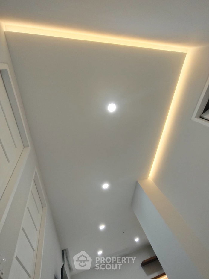 รูป คอนโด 2-ห้องนอน ที่ ดิ แอมมิธิส สุขุมวิท 39 ใกล้ BTS พร้อมพงษ์ (ID 2737334) - รูปที่ 14/18