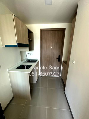 Condos for sale Phutthamonthon Sai 1 Road  : Ready-to-move-in condo, pet-friendly, The Move Paw Bang Khae, near MRT Bang Khae (one stop to Chulalongkorn University). Starting 1.79 million baht.