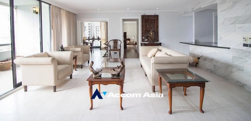 picture 🔼🔽 AccomA 📩 Spacious Classic Condo – Bright, Airy & Private Layout - 2/20