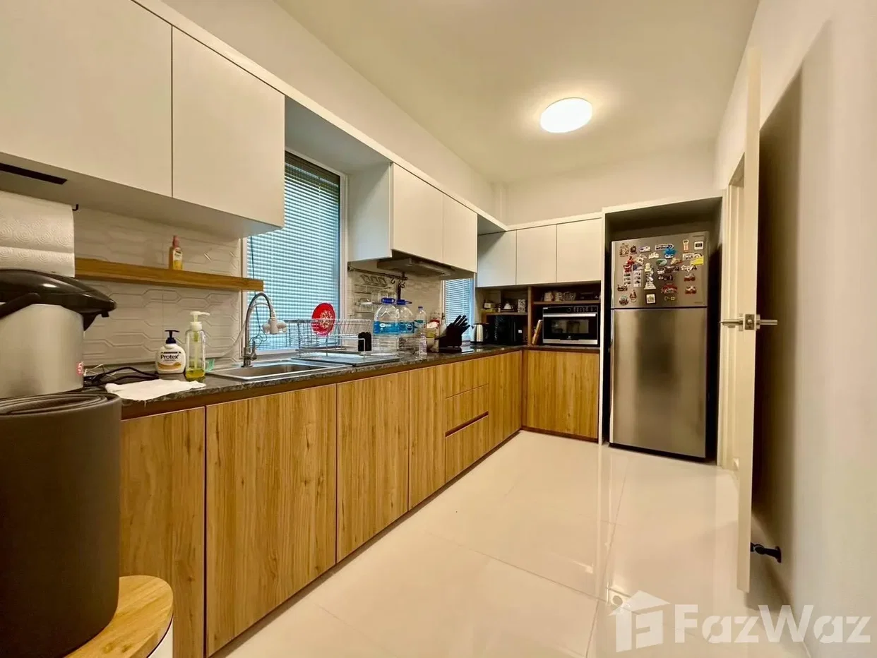 picture Fully Furnished 4-Bedroom House with Security System 6145772 - 18/22