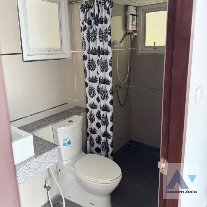 picture 🔼🔽 AccomA 📩 Home Office 3 BR Townhouse in Khlong Tan Nuea (AA44798) - 16/20