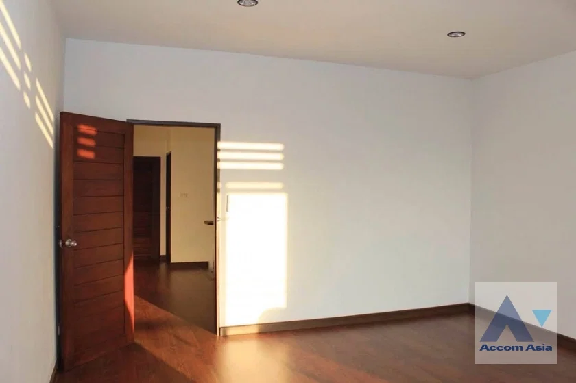 รูป 🔼🔽 AccomA 📩 Modern-style home office in a central location for rent, near BTS (AA39135) - รูปที่ 11/20