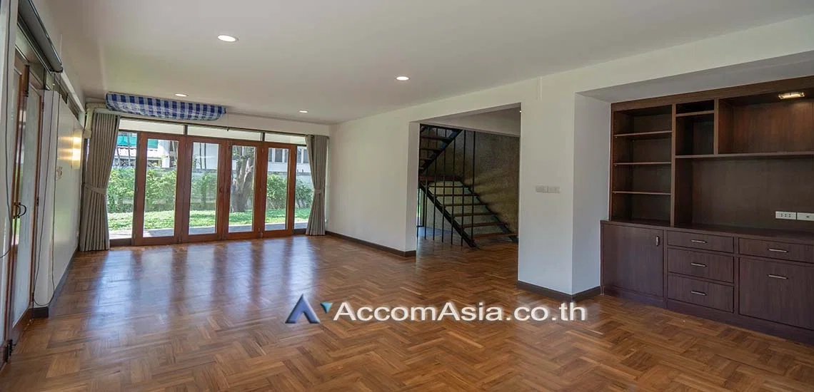 รูป 🔼🔽 AccomA 📩 Peaceful garden house in a private compound in the Sathorn area (1915971) - รูปที่ 9/18