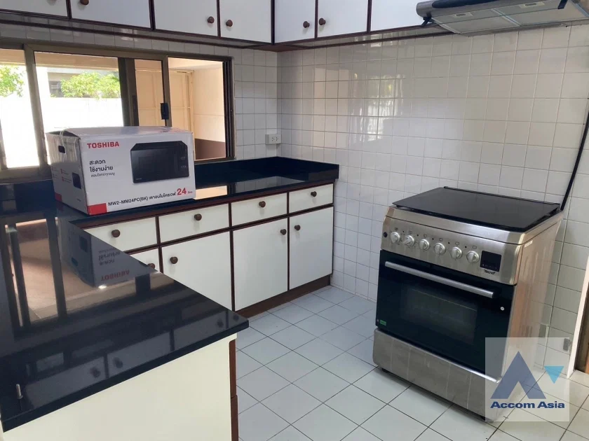 picture 🔼🔽 AccomA 📩 3 BR House @House in Compound (AA38957) - 4/13