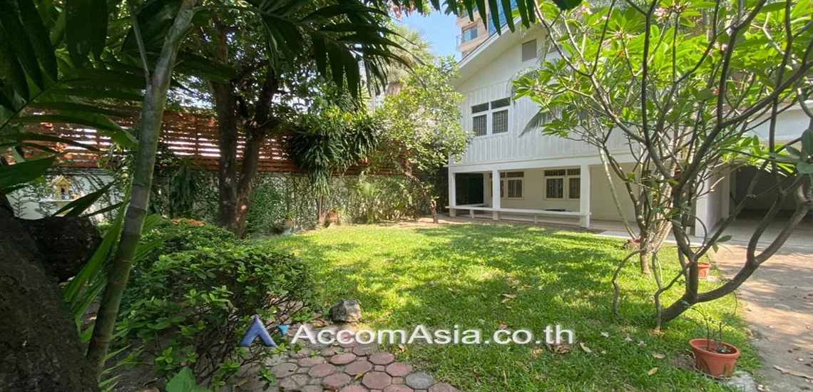 picture 🔼🔽 AccomA 📩 Pet friendly,Garden 3 BR House in Klong Tan (AA25488) - 1/19