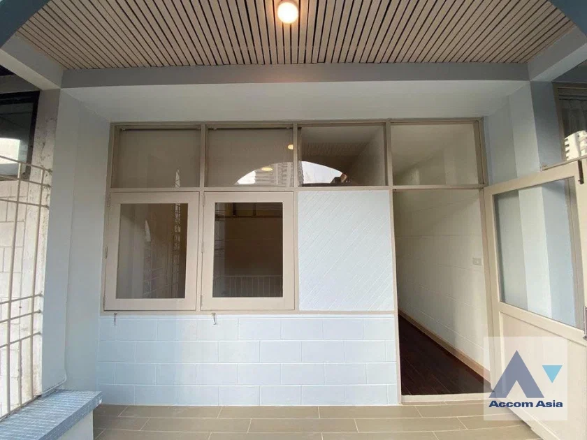 รูป 🔼🔽 AccomA 📩 Renovated private house with cozy charm in Ekkamai (AA33648) - รูปที่ 20/20