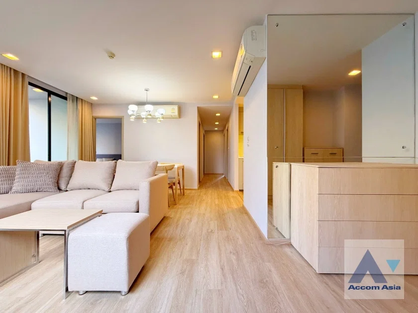 picture 🔼🔽 AccomA 📩  3 BR Condominium @LIV @ 49 (AA14615) - 7/20