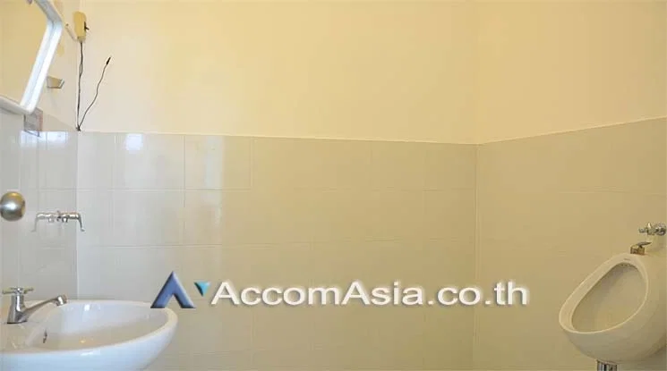 รูป 🔼🔽 AccomA 📩 Home Office 3 BR House in Phra Khanong Nuea (AA14855) - รูปที่ 10/11