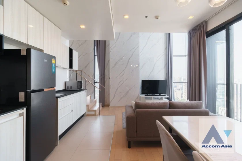 รูป 🔼🔽 AccomA 📩 Duplex Condo,Double High Ceiling 2 BR Condominium @HQ Thonglor (AA25489) - รูปที่ 2/18