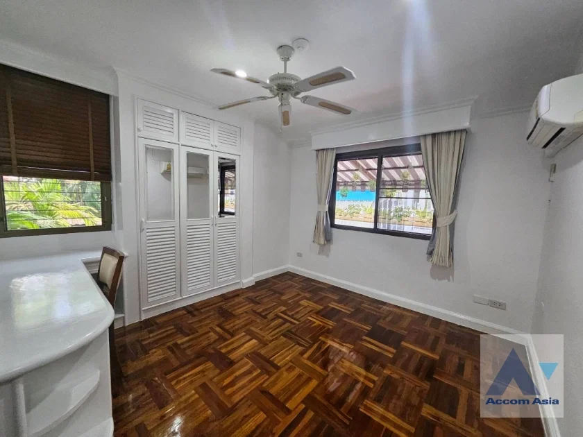 picture 🔼🔽 AccomA 📩 Modern renovated house with polished floors and airy layout (AA30775) - 14/20