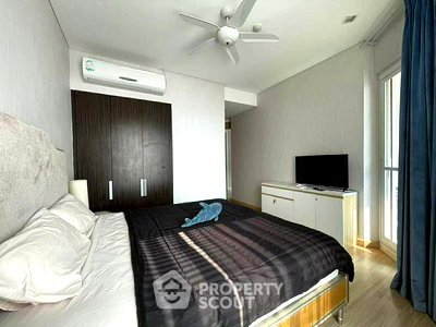 Condos for rent : 3-BR Condo at Reflection Jomtien Beach Pattaya close to Pattaya (ID 2768059)