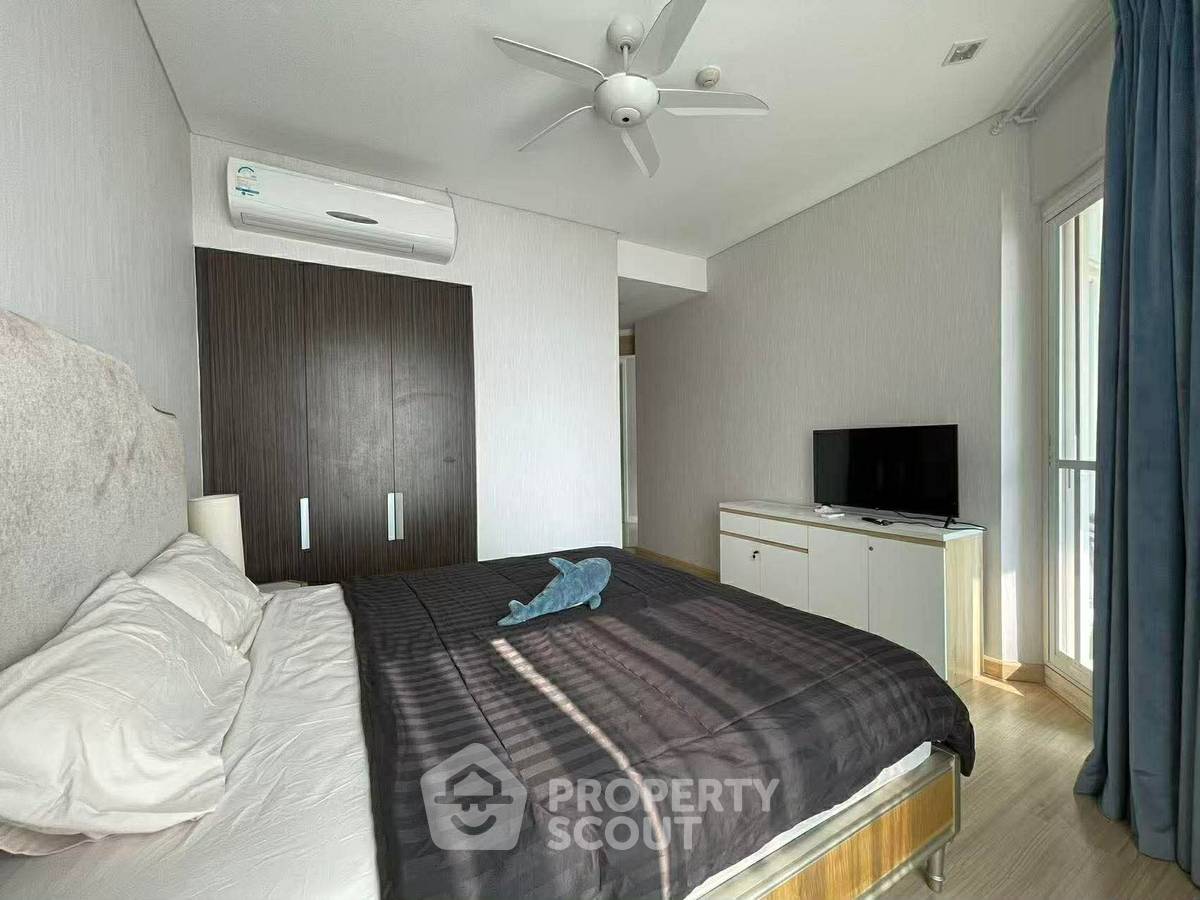 รูป คอนโด 3-ห้องนอน ที่ รีเฟล็คชั่น จอมเทียน บีช พัทยา ใกล้ เมืองพัทยา (ID 2768059) - รูปที่ 1/7