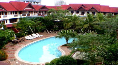 เช่าทาวน์โฮม ดิ เอ็มควอเทียร์ : 🔼🔽 AccomA 📩  3 BR Townhouse @Villa 49 (106144)