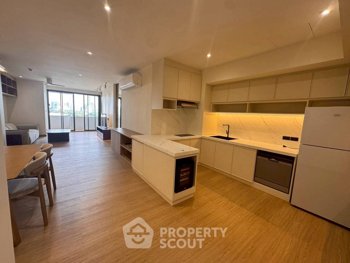 รูป คอนโด 1-ห้องนอน ที่ เลค อเวนิว คอนโดมิเนียม ใกล้ BTS อโศก (ID 2764372) - รูปที่ 8/10