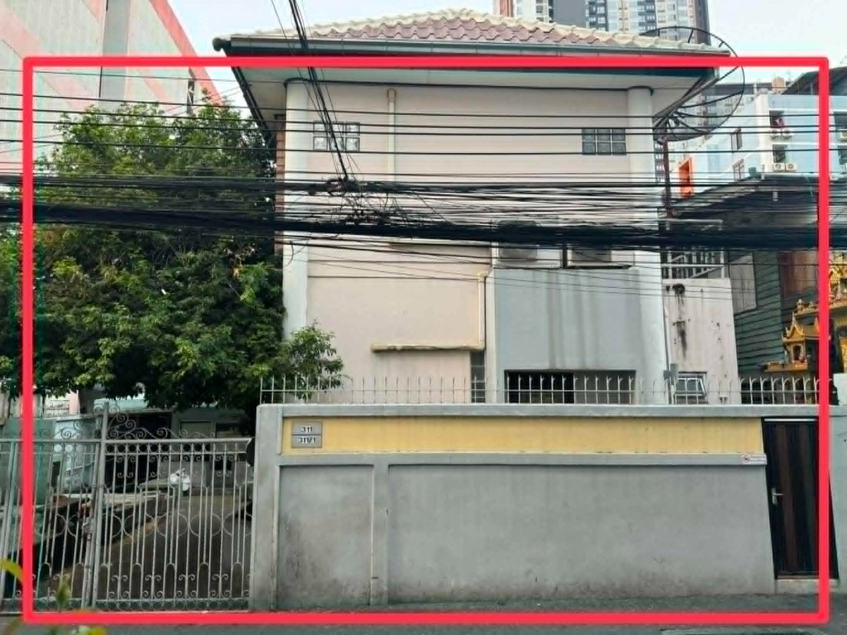 รูป ให้เช่าบ้านพร้อมที่ดิน 100 ตร.วา. ซ.รัชดา14  - รูปที่ 1/3