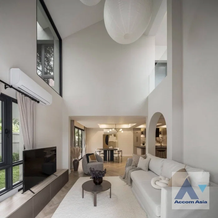 picture 🔼🔽 AccomA 📩 Pet friendly,Corner Unit 3 BR House in Phra Khanong Nuea (AA35371) - 2/9