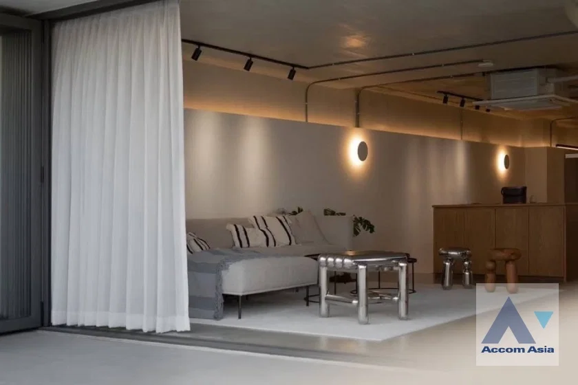 รูป 🔼🔽 AccomA 📩 Fully Furnished,Newly renovated 2 BR Condominium @D.S. Tower 2 (AA45214) - รูปที่ 2/15