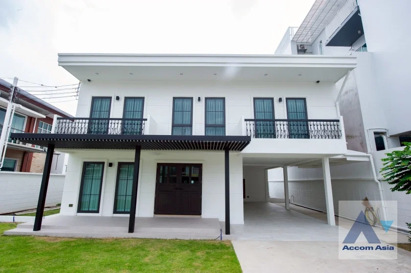 รูป 🔼🔽 AccomA 📩 Pet friendly,Home Office 4 BR House in Suan Luang (AA44633) - รูปที่ 1/18