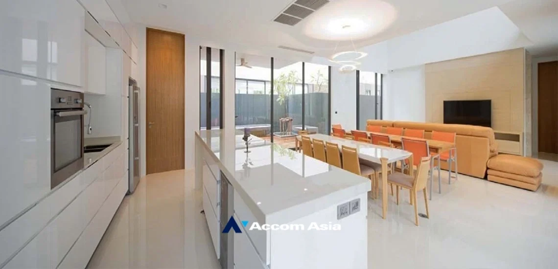 รูป 🔼🔽 AccomA 📩 Private Swimming Pool 4 BR House in Phra Khanong Nuea (AA19536) - รูปที่ 4/17