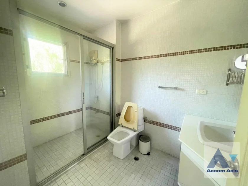 picture 🔼🔽 AccomA 📩 Home Office 3 BR House in Klong Tan (90248) - 17/20