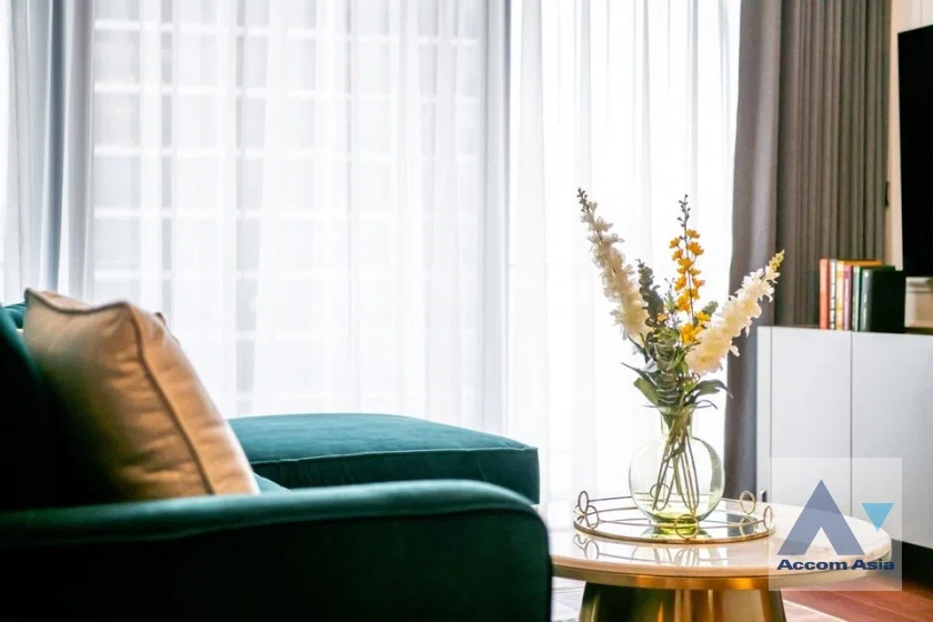 picture 🔼🔽 AccomA 📩 Modern condominium with bold accents and skyline view in Sukhumvit (AA30190) - 7/20