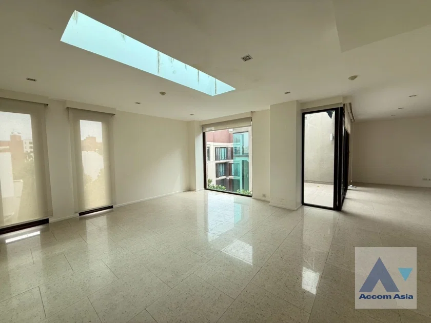 รูป 🔼🔽 AccomA 📩 Modern condo in peaceful city-center location (AA43503) - รูปที่ 4/20