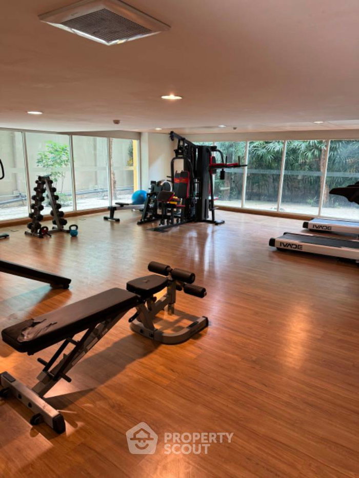 รูป คอนโด 2-ห้องนอน ที่ เดอะ เครส สุขุมวิท 24 ใกล้ BTS พร้อมพงษ์ (ID 1779129) - รูปที่ 10/11