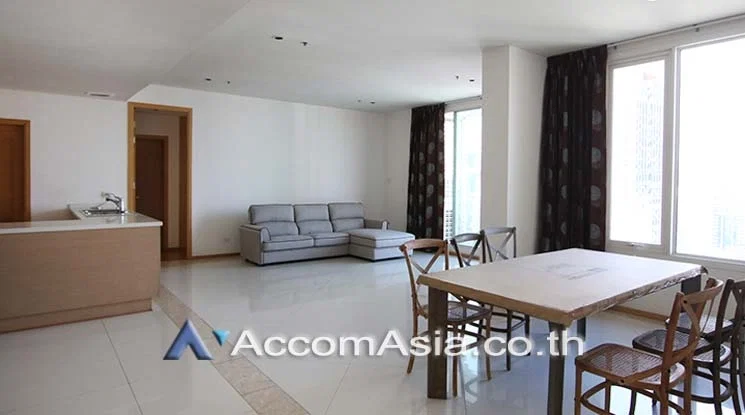 รูป 🔼🔽 AccomA 📩  Bright duplex condo with rooftop terrace in Sathorn (13001830) - รูปที่ 11/13