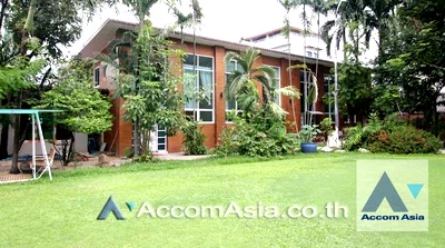 เช่าทาวน์โฮม บิ๊กซี ซูเปอร์เซ็นเตอร์ เอกมัย : 🔼🔽 AccomA 📩  2 BR Townhouse @Hideaway Living Place (AA43095)