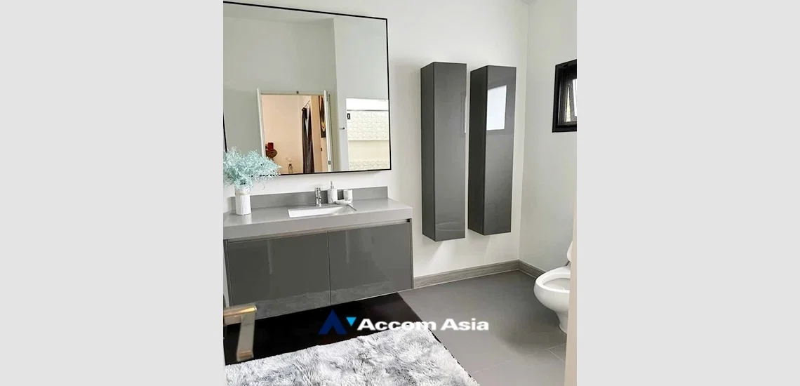 picture 🔼🔽 AccomA 📩 Private Swimming Pool 4 BR House in Khlong Tan Nuea (1913937) - 13/13