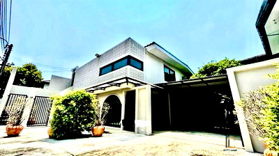 Shophouses for sale University of the Thai Chamber of Commerce : ✨Rare!! Home office - Sutthisan✨ 4b2b 19mb - Home Office - Sutthisan 📞Call 090 919 9898