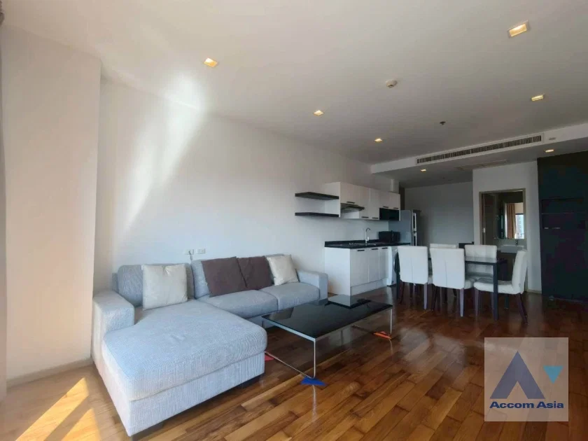picture 🔼🔽 AccomA 📩  2 BR Condominium @Noble Reveal (AA30215) - 1/20