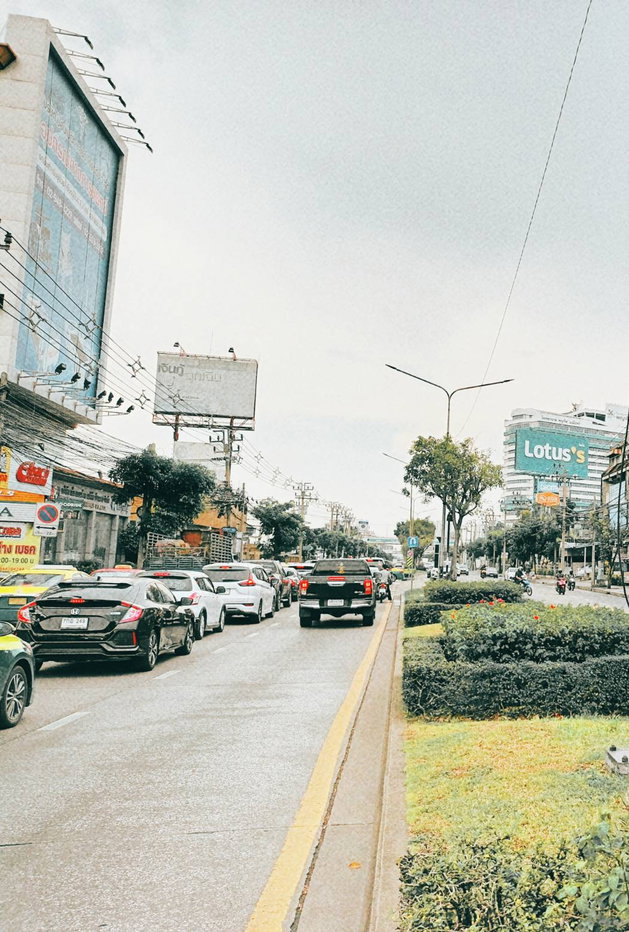 รูป ขายที่ดินติดถนนใหญ่ ถนนนวมินทร์ 139 ติดตลาดซอยนวมินทร์ 139 เนื้อที่ 223.7 ตรว.ต่อรองได้ - รูปที่ 2/13