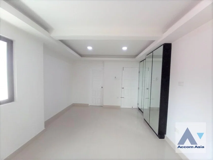 picture 🔼🔽 AccomA 📩 Home Office 3 BR Townhouse @A Unique Living Place (AA35169) - 9/16