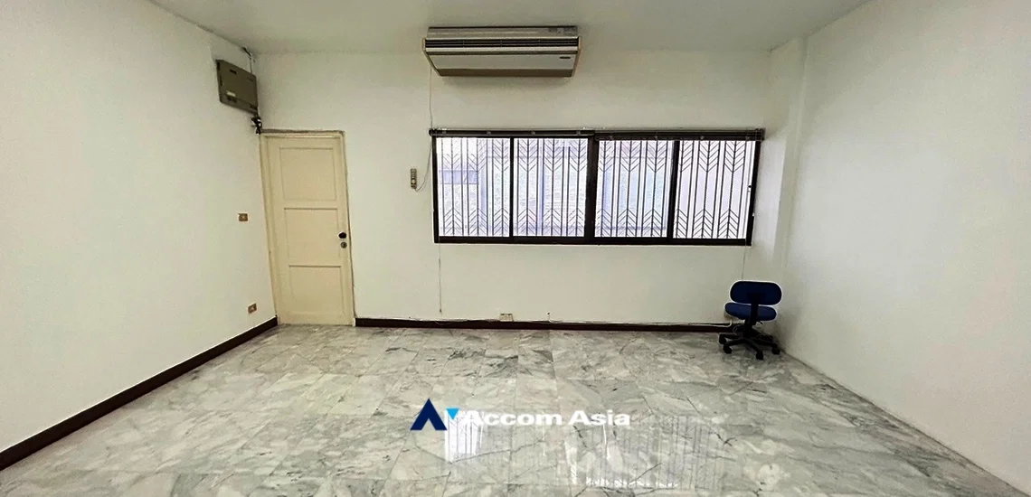 picture 🔼🔽 AccomA 📩 Home Office 3 BR House in Phra Khanong Nuea (2514094) - 7/13