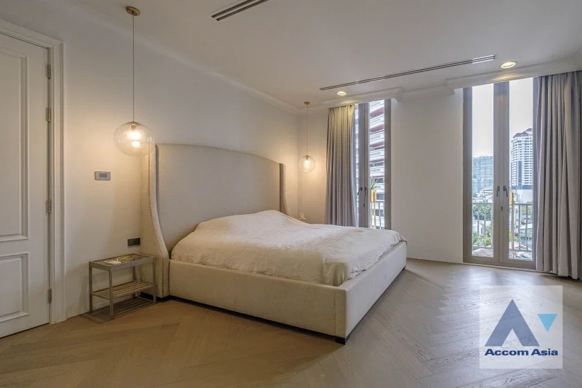 รูป 🔼🔽 AccomA 📩 Private Swimming Pool,Huge Terrace 4 BR Townhouse @749 Residence (AA31156) - รูปที่ 13/20