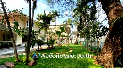 Houses for rent Bang Kapi Pier : 🔼🔽 AccomA 📩  3 BR House in Hua Mak (2311420)
