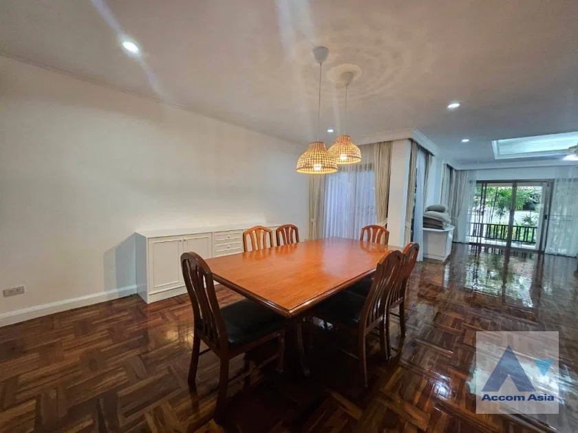 picture 🔼🔽 AccomA 📩 Modern renovated house with polished floors and airy layout (AA30775) - 3/20