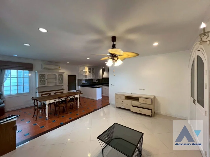 picture 🔼🔽 AccomA 📩  3 BR House @Fantasia Villa 3  (AA44790) - 9/20