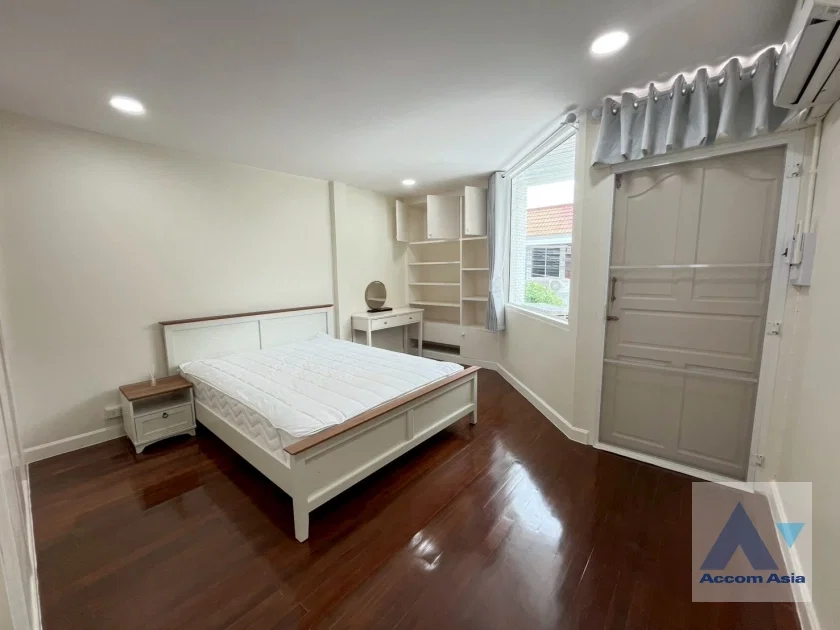 picture 🔼🔽 AccomA 📩 Pet friendly,Home Office 3 BR House in Khlong Tan Nuea (1717086) - 14/20