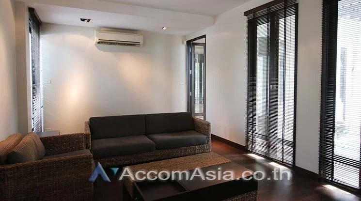 รูป 🔼🔽 AccomA 📩  4 BR House in Khwaeng Sam Sen Nai (97289) - รูปที่ 2/10