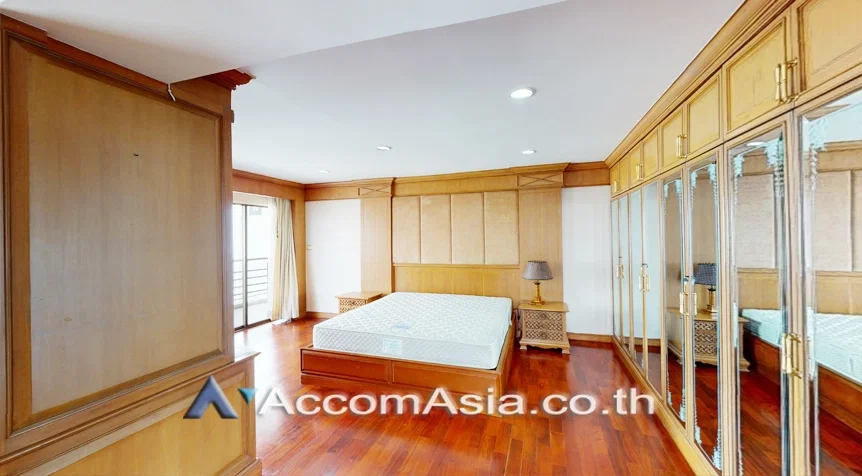 รูป 🔼🔽 AccomA 📩 Charming Thai-style condominium with classic wooden accents (1510793) - รูปที่ 16/17