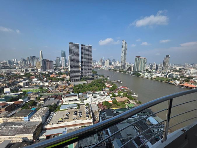 ให้เช่าด่วน!  ศุภาลัย ริเวอร์เพลส คอนโด ห้องใหญ่วิวแม่น้ำ 40ตร.ม