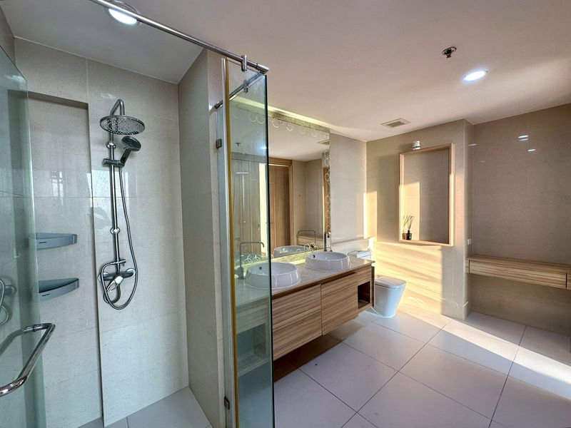 รูป ⛵ Riviera Wongamat ⛵ Sea view / 9F / 2bedrooms >> THB40,000/month彡 - รูปที่ 10/18