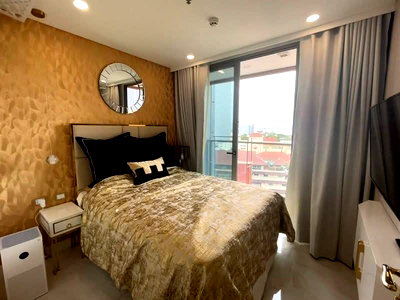 ขายคอนโด : โคปาคาบาน่าคอนโดหรูติดหาดพัทยา วิวทะเล 1ห้องนอน 1ห้องน้ำ