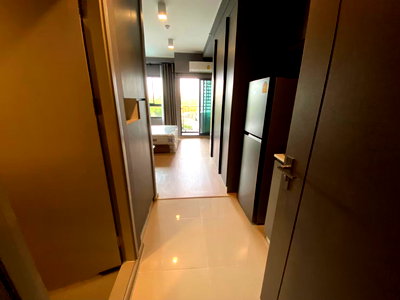 Condos for sale : Sale IDEO NEW RAMA9 5thFloor Studio area 26.37sq.m. HomeNo.7/27 Pool view (Sale with Tenant)
