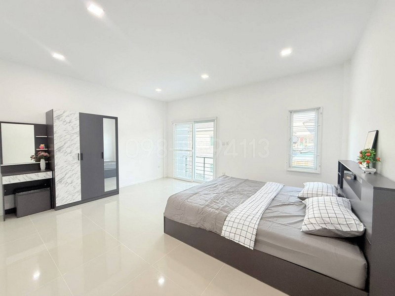 รูป ขายทาวน์โฮม 2 ชั้น ทำเลดี มบ.พาทาโกเนีย 5 ใกล้ซาฟารีเวิลด์ เนื้อที่ 20 ตรว 3นอน 2น้ำ รีโนเวทใหม่ แถมเฟอร์นิเจอร์ - รูปที่ 4/8